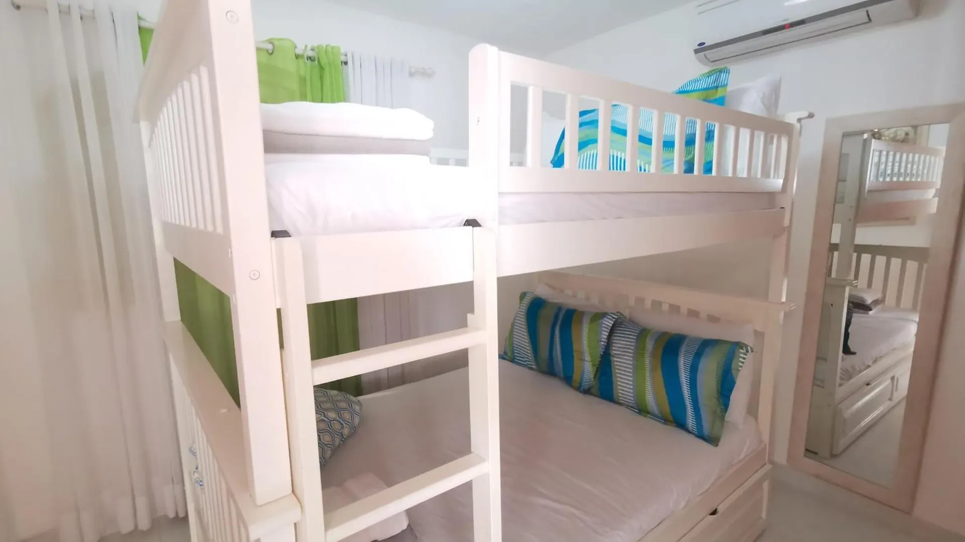 Caribbean Dream Villas & Apartments Ocean View Playa Los Corales Punta Cana 0*,  Dominican Republic